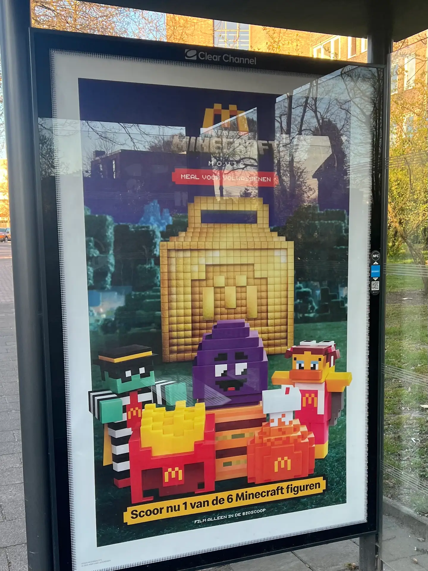 kindermarketing minecraft x mcdonalds