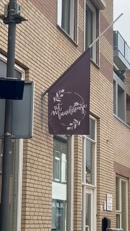 Ut Muueletentje